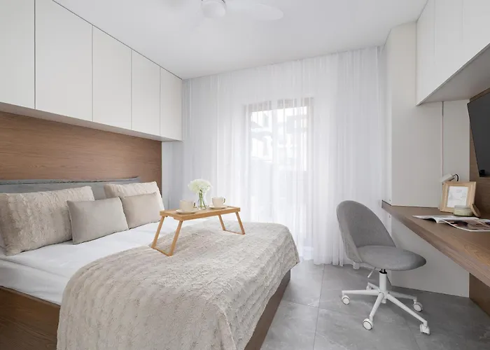 Apartmán Elegant With Parking & Ac By Renters *