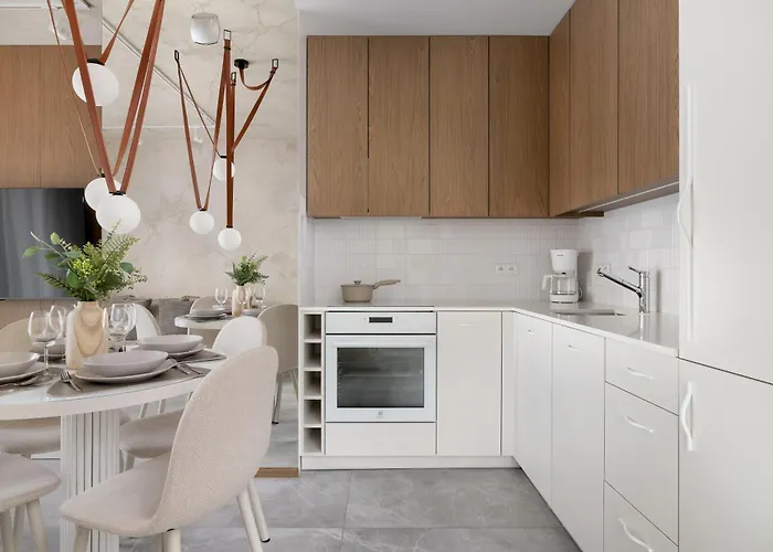 Elegant With Parking & Ac By Renters Apartmán Katovice