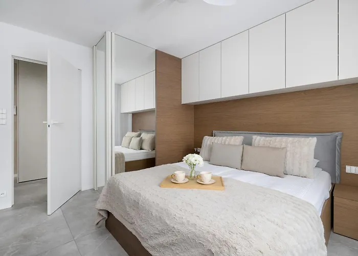 Apartmán Elegant With Parking & Ac By Renters