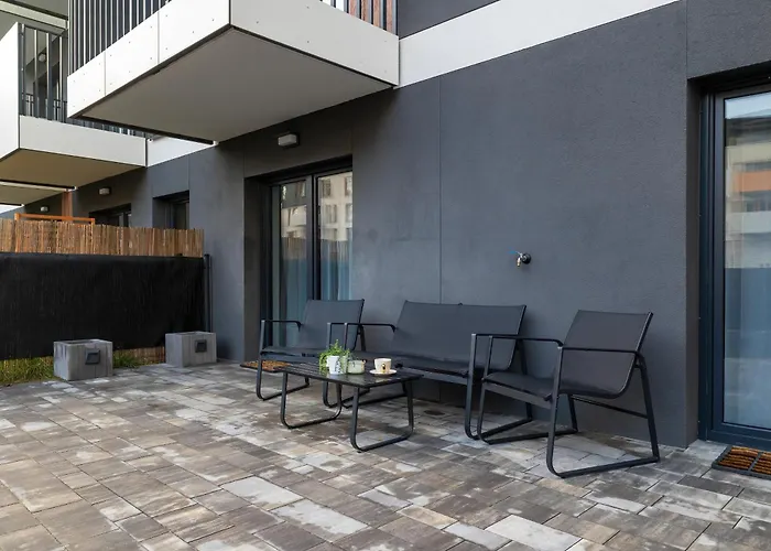 Appartement Elegant With Parking & Ac By Renters Katowice